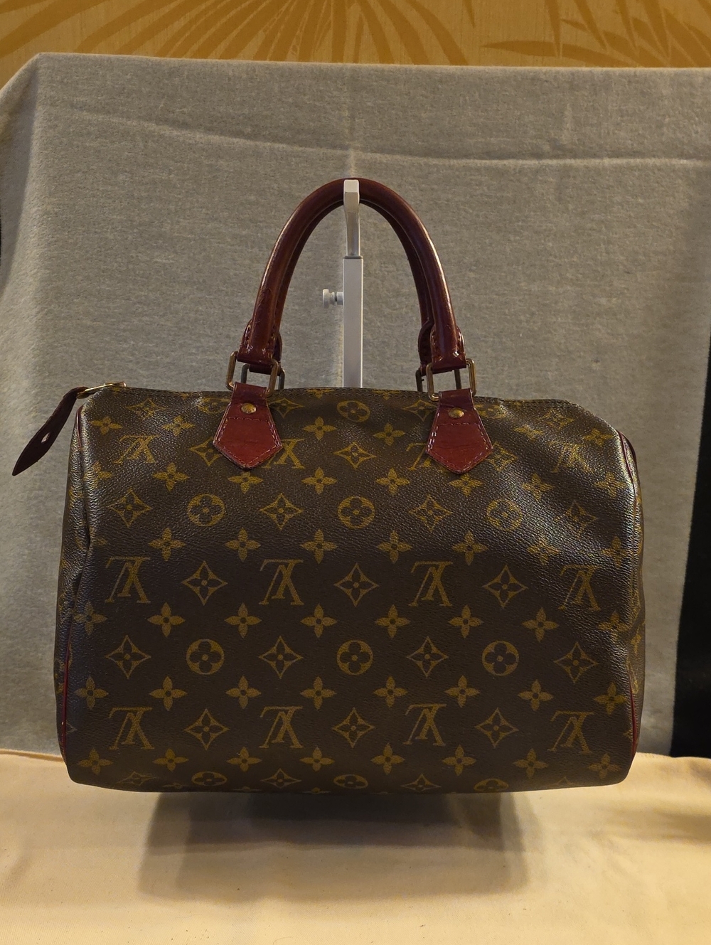 Louis Vuitton Speedy 30  Burgundy Handles